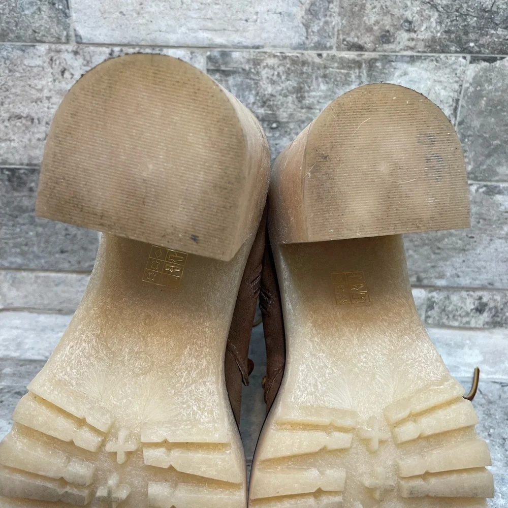 FREE PEOPLE DYLAN LACE UP SUEDE BOOTS SIZE 9